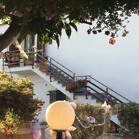 Oda ve Kahvaltı La Purissima